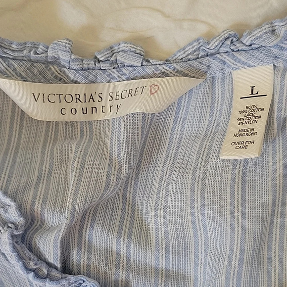 Victoria's Secret County Pajama Top - Picture 3 of 3